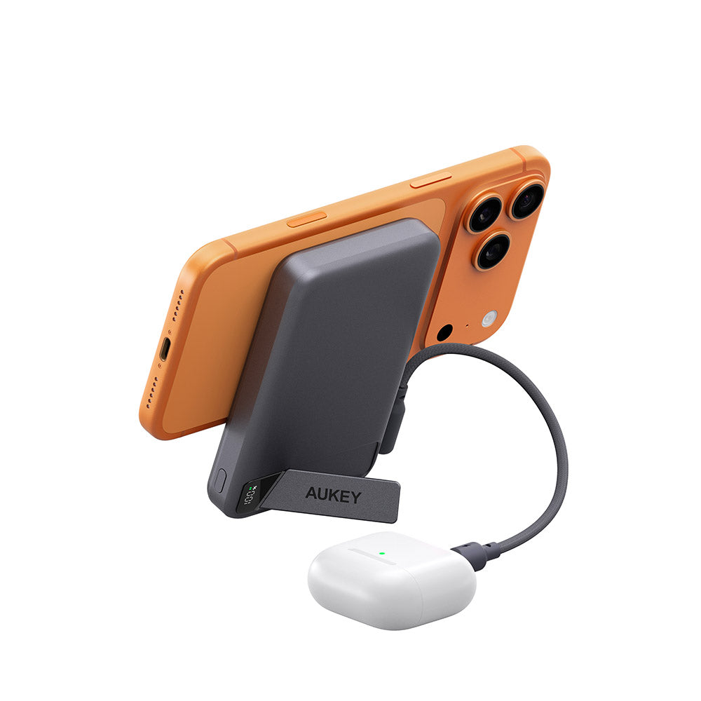 AUKEY PB-MS20 MagFusion Vista 10,000mAh 15W Magnetic Wireless Charging Power Bank - Grey