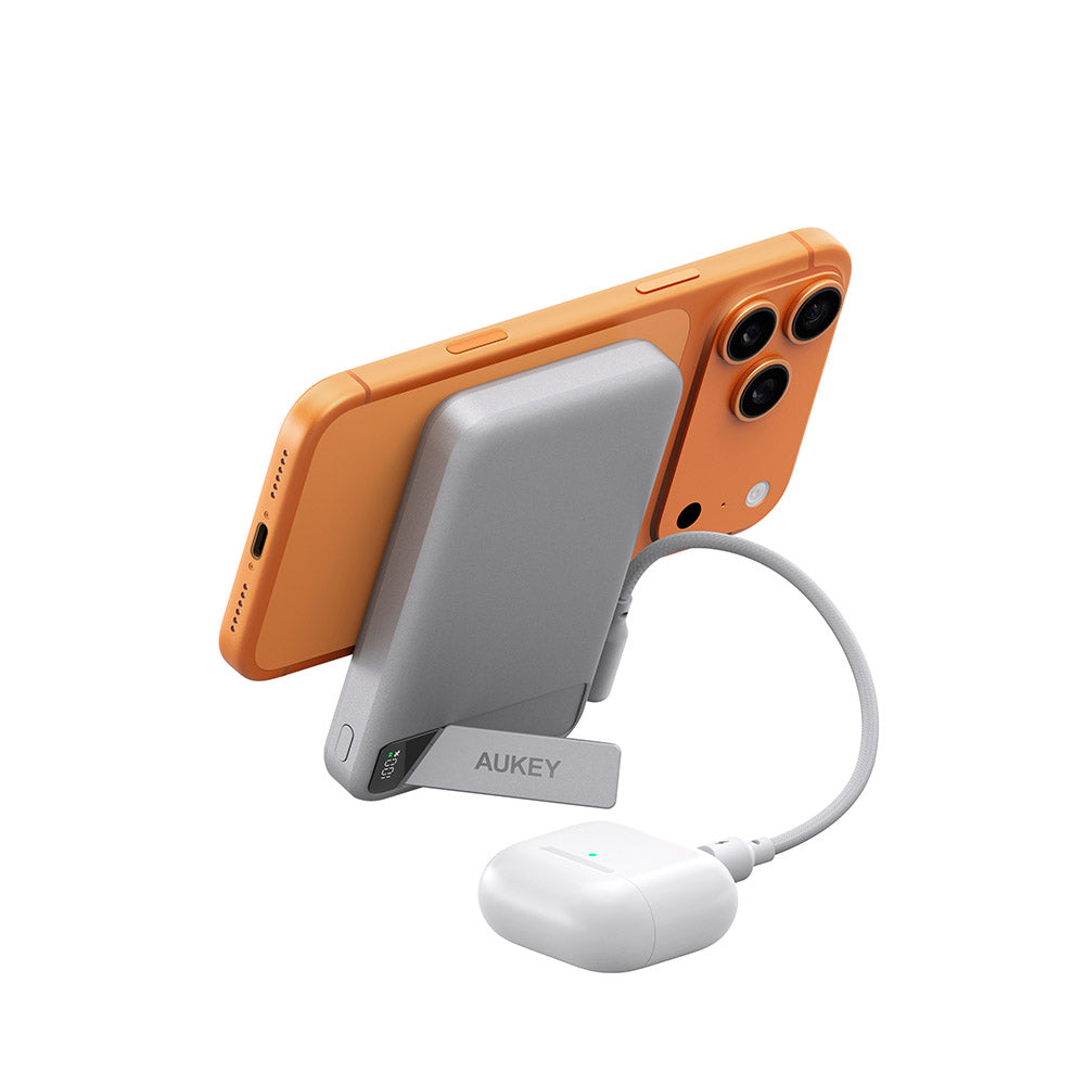 AUKEY PB-MS20 MagFusion Vista 10,000mAh 15W Magnetic Wireless Charging Power Bank - Silver