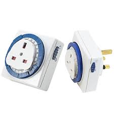 Morries 24-Hour Timer (24SQ 13A)
