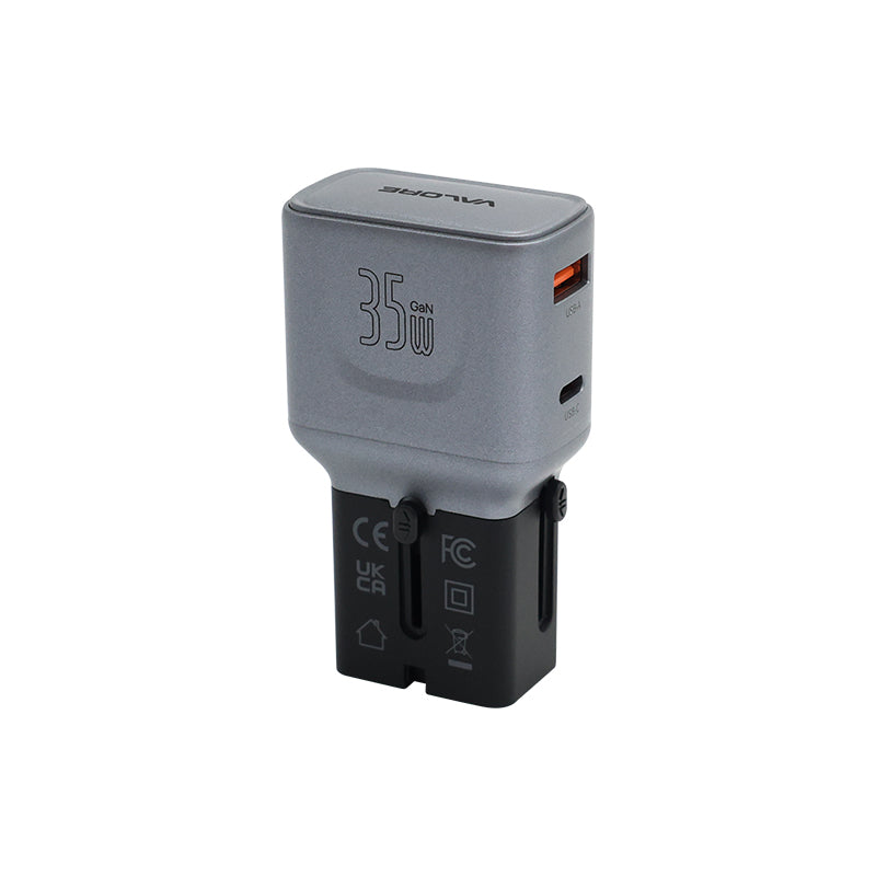 Valore PD35W Universal Travel Adaptor (UTA-013)